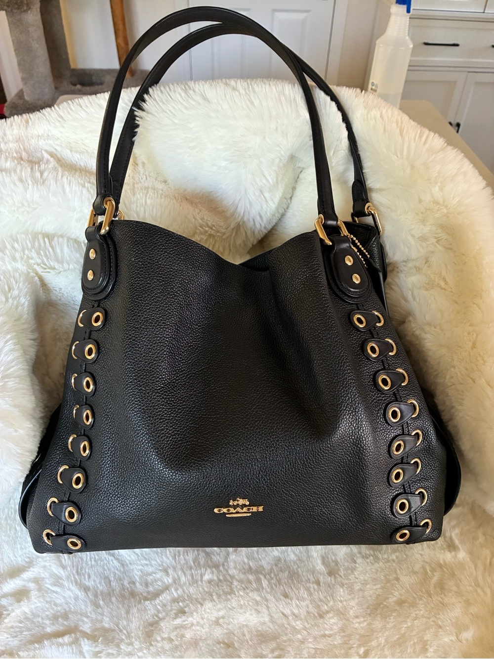 🐦‍⬛AUTHENTIC COACH LARGE SHOULDER BAG WITH RIVETS🐦‍⬛